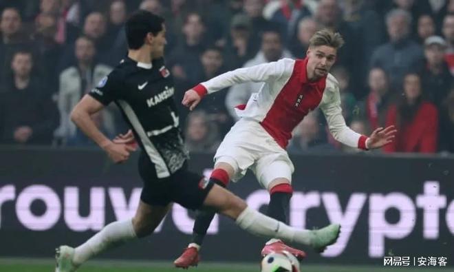 后防线上的 后防线上的