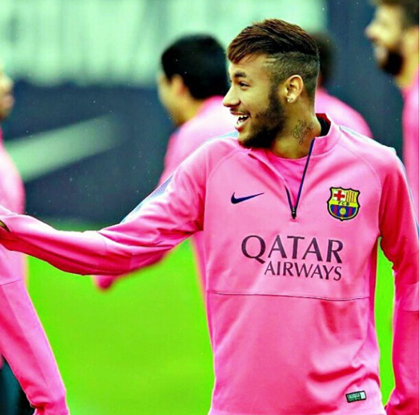 他在训练中 他在训练中