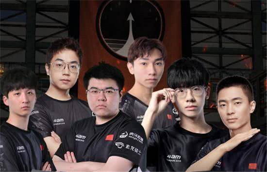 成为焦点 成为焦点