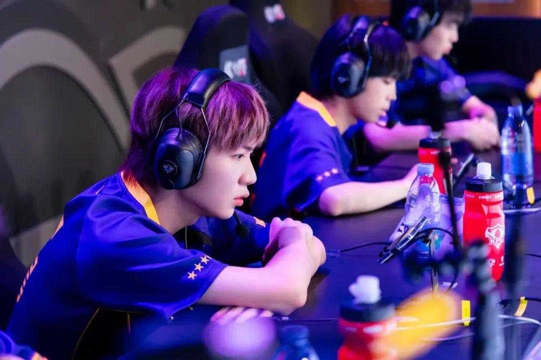 2人及格 2人及格